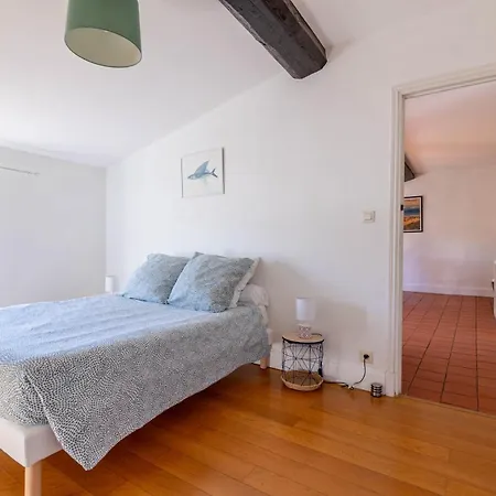 Bel Avec Cour Au Coeur De La Bastide *