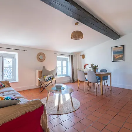 Daire Bel Avec Cour Au Coeur De La Bastide *