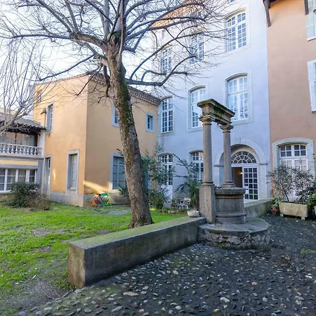 Apartment Bel Avec Cour Au Coeur De La Bastide