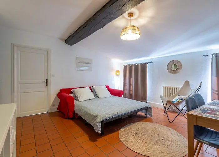 Bel Avec Cour Au Coeur De La Bastide Apartment Carcassonne